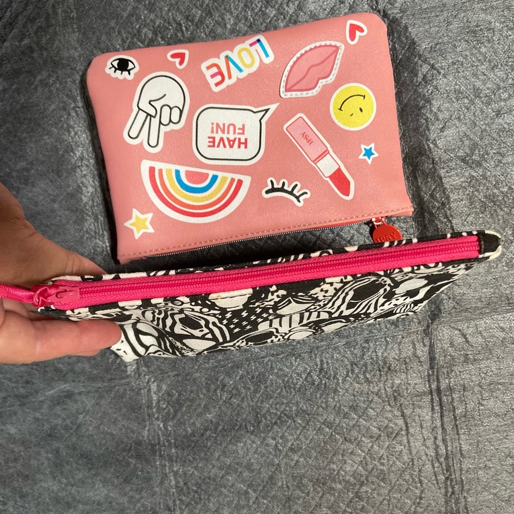 IPSY Clutch Bags - Picture 4 of 6